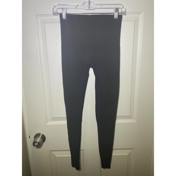 Spanx's Assets high waisted black leggings tights size M - Picture 8 of 8